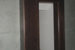 Revestimiento-columna-roble-wengue-oficina